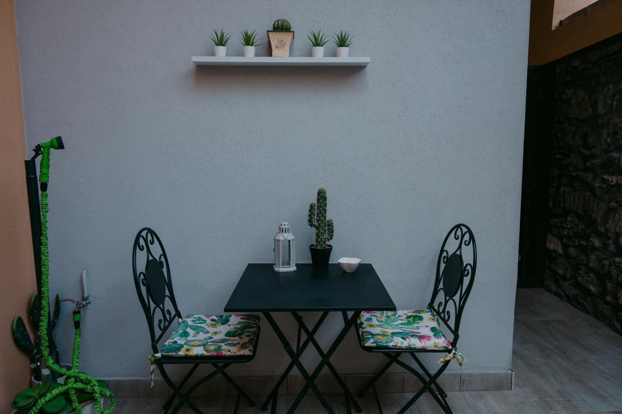 La Casa Di Alma Luxury Rooms カターニア エクステリア 写真